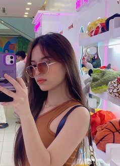 LEXI 18yo Student - escort in Manila Photo 2 of 5