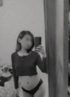 Lexi(cam Show) - adult performer in New Delhi Photo 3 of 8