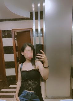 Lexi(cam Show) - adult performer in New Delhi Photo 4 of 8