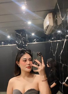 Lexi - escort in Bali Photo 1 of 3