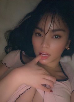 Lexi Love - puta in Manila Photo 6 of 23