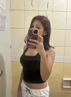 Lexi Sotnas - Transsexual escort in Manila Photo 2 of 2