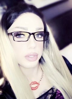 Lexi Sux - Transsexual escort in Dubai Photo 19 of 30