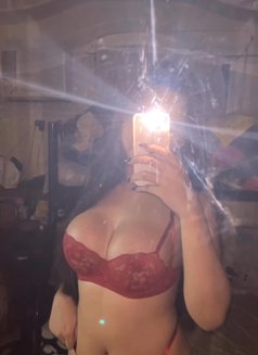Lexi Valdez - Transsexual escort in Makati City Photo 4 of 8