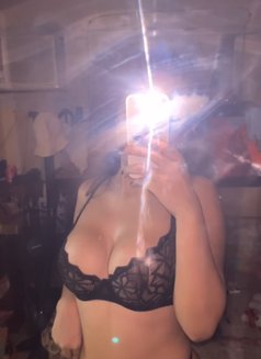 Lexi Valdez - Acompañantes transexual in Makati City Photo 8 of 9
