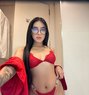 Lexi - puta in Beirut Photo 1 of 8