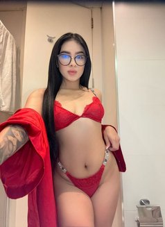 Lexi - puta in Beirut Photo 1 of 8