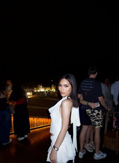 LEXIE - escort in Bangkok Photo 4 of 17