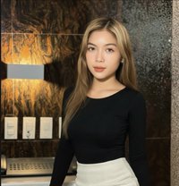 Lexie - escort in Manila