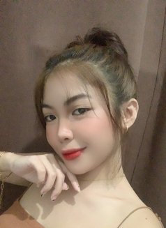 Lexie - escort in Manila Photo 4 of 4