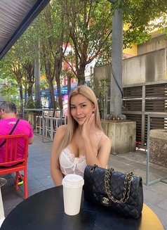 TS lexie - Transsexual escort in Taipei Photo 1 of 18