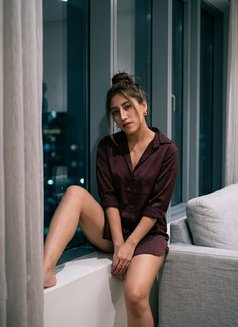 ~ Lexie ~ Party Girl in Town 🫦 - escort in Hong Kong Photo 6 of 11