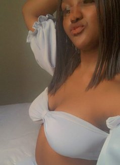 Lexie 🌶️ Sexy 🟢 Queen - puta in Nairobi Photo 3 of 7