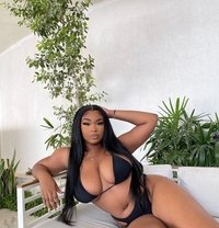 Lexie - puta in Dubai