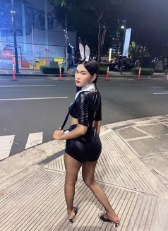 Alexa - Transsexual escort in Makati City Photo 4 of 6