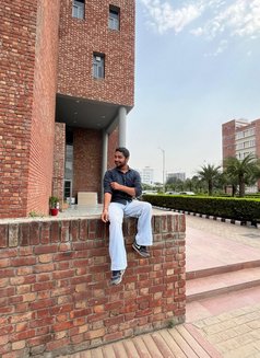 Lexlaundromat - Acompañantes masculino in Chandigarh Photo 1 of 1