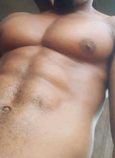 Lexmasseur254 - Male escort in Nairobi Photo 5 of 5