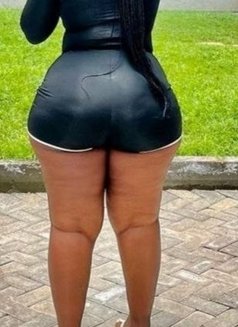 Lexxie - puta in Eldoret Photo 1 of 1