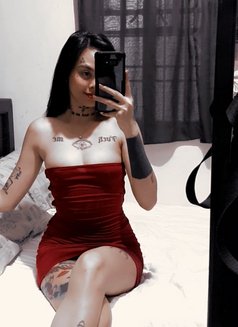 Lexxxiii - escort in Makati City Photo 1 of 4