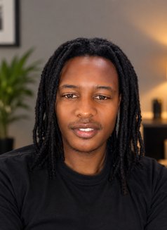 Lexxxy - Male escort in Nairobi Photo 1 of 3