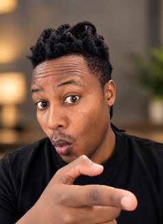 Lexxxy - Male escort in Nairobi Photo 2 of 3