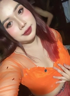 Lexxy - Transsexual escort in Bangalore Photo 5 of 5