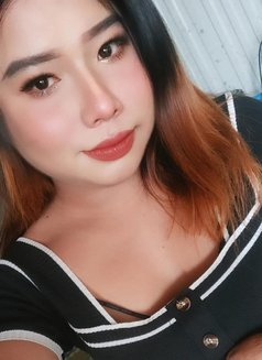 Lexxy - Transsexual escort in Bangalore Photo 2 of 5