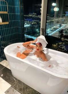 Angel Williams - puta in Dubai Photo 7 of 13