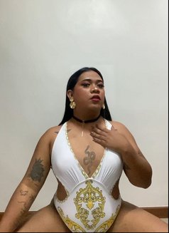 Lexxylove04 - Transsexual escort in Bangkok Photo 2 of 6