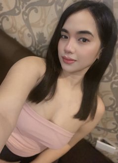 Lexy - escort in Manila Photo 8 of 8