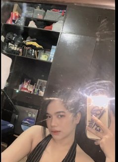 Lexy - escort in Manila Photo 9 of 9