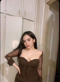 Lexy - escort in Manila Photo 6 of 6