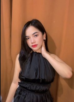 Lexy - escort in Manila Photo 7 of 11