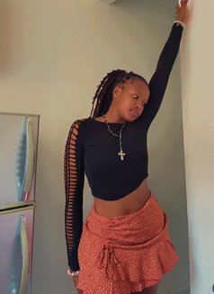 Lexy in Vadapalani - puta in Chennai Photo 2 of 5