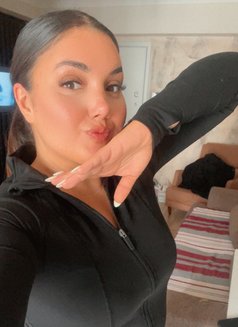 Leyla 27 - escort in İstanbul Photo 1 of 6