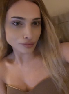 Adelya - Transsexual escort in Dubai Photo 8 of 8