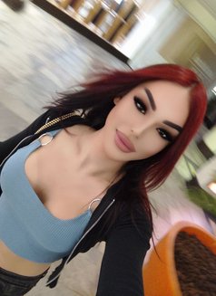 Leyla - Transsexual escort in İstanbul Photo 2 of 10