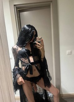 Leyla - Acompañantes transexual in İstanbul Photo 5 of 8