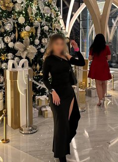 Leyla - escort in Dubai Photo 3 of 9