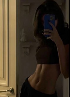 Leyla - escort in Muscat Photo 2 of 5