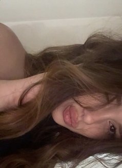 Leyla - escort in Muscat Photo 5 of 5