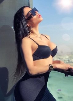 Layla Top Full Service from Russia🇷🇺 - Transsexual escort in Riyadh Photo 1 of 14