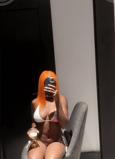 Leyla - puta in Dubai Photo 3 of 4