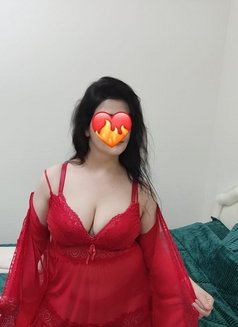 Leyla - escort in Al Sohar Photo 3 of 4