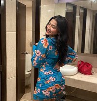 Leyla - escort in Muscat