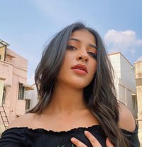 Leyla - escort in Muscat