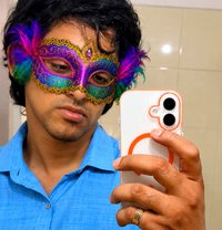 Lfg - Acompañantes masculino in Chennai