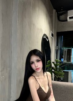Li Chas new in MR living at Pasay - Acompañantes transexual in Manila Photo 3 of 9