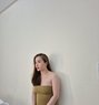 Li Li - escort in Singapore Photo 1 of 3