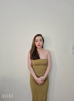 Li Li - escort in Singapore Photo 3 of 3